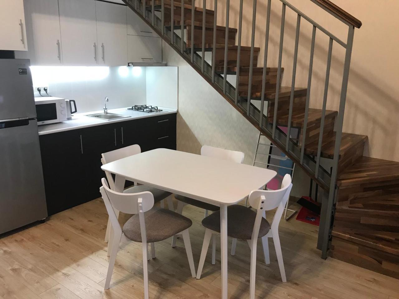 Full Comfort Apartment On Aghmashenebeli Tbilisi Luaran gambar